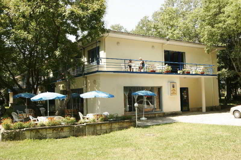 Apartment In St. Constantine And Helena Saints Constantine and Helena Exterior photo